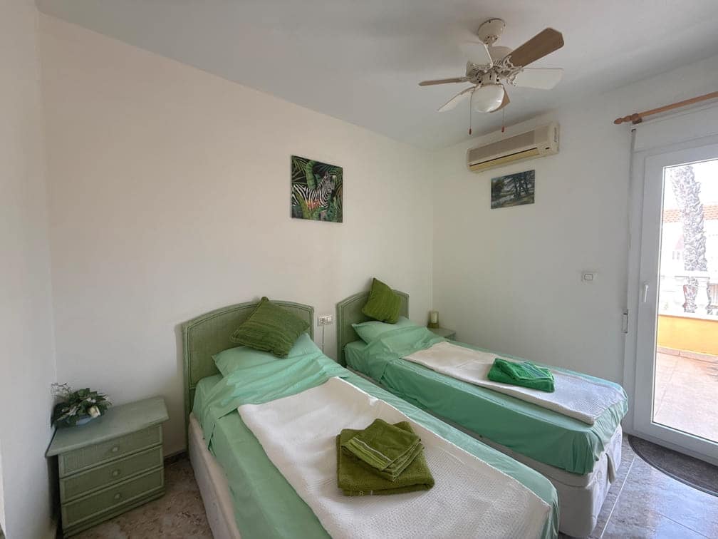 3 bedroom Townhouse for sale in La Regia with pool - € 229,950 (Ref: 9650534)