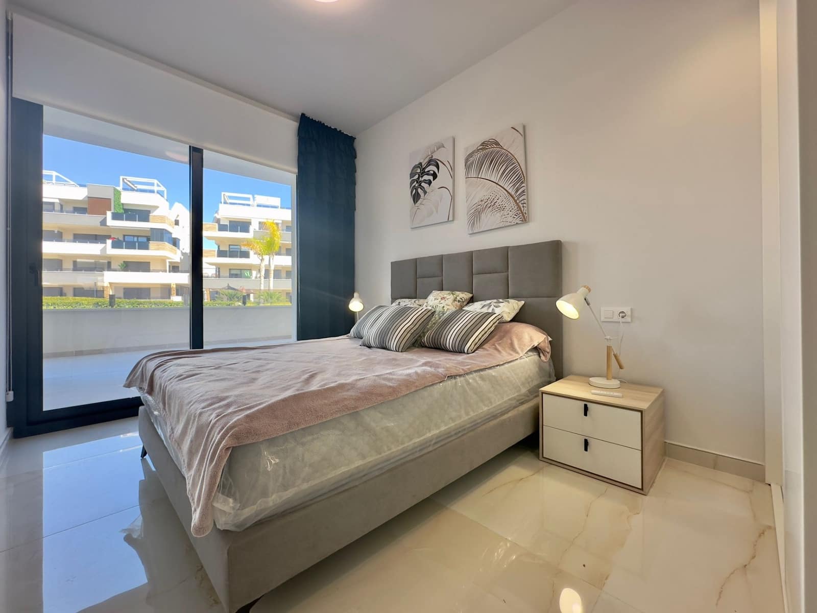 3 Zimmer Apartment zu verkaufen in Playa Flamenca mit Pool Garage - 589.900 € (Ref: 9650536)