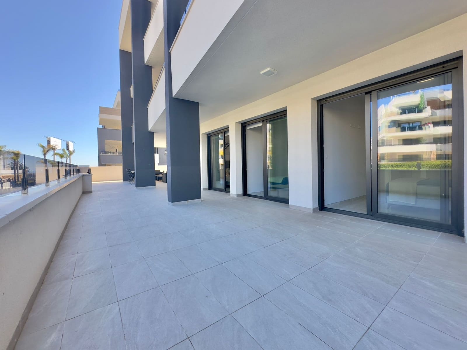 3 Zimmer Apartment zu verkaufen in Playa Flamenca mit Pool Garage - 589.900 € (Ref: 9650536)