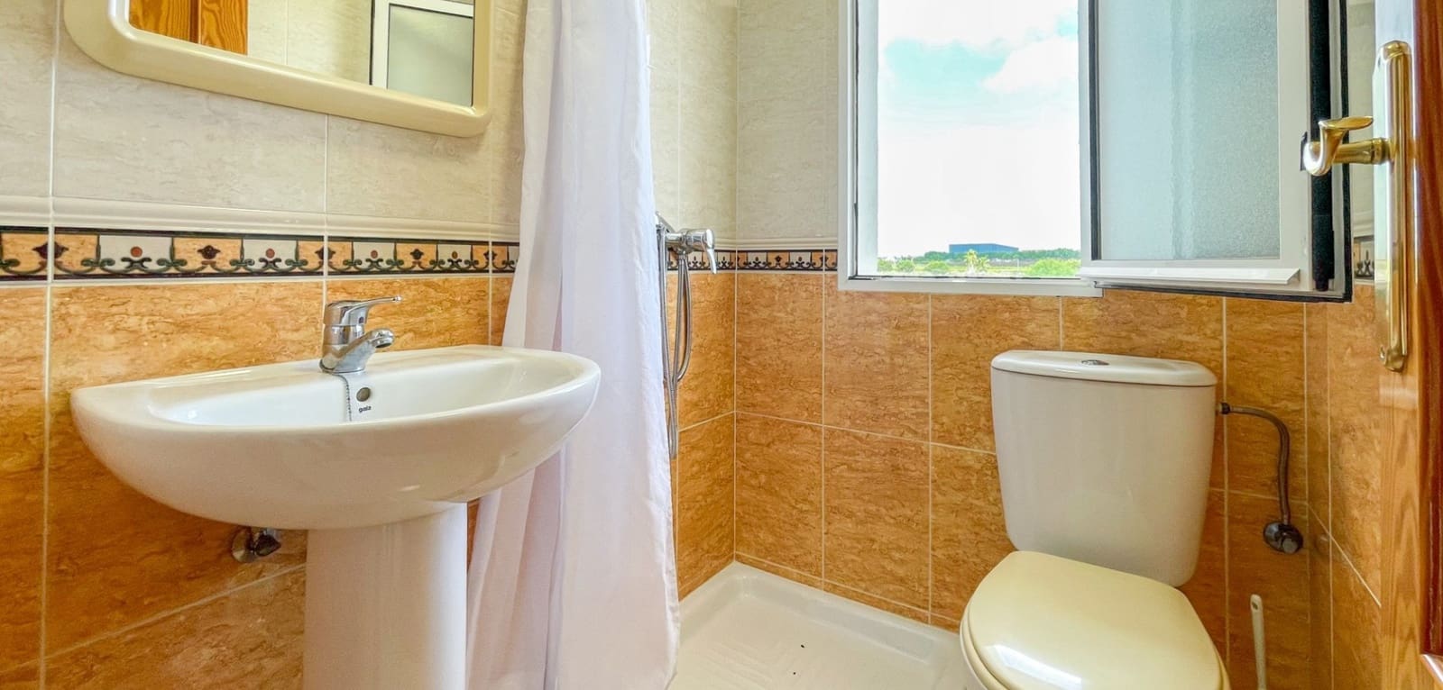 4 soveværelse Byhus til salg i Santiago de la Ribera med swimmingpool - € 195.000 (Ref: 9665213)