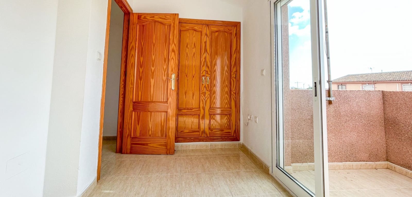 4 soveværelse Byhus til salg i Santiago de la Ribera med swimmingpool - € 195.000 (Ref: 9665213)