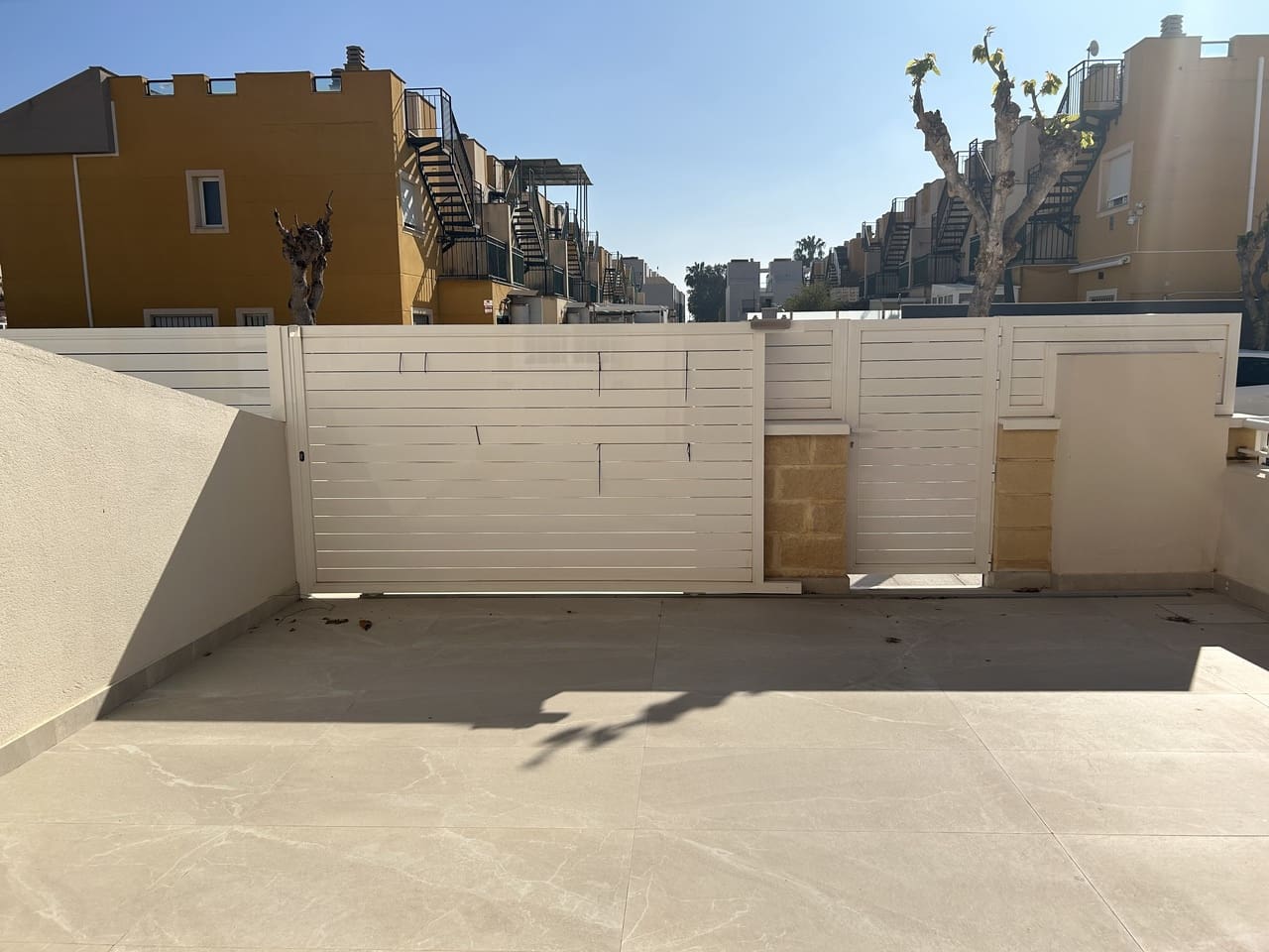 2 soverom Leilighet til salgs i Pilar de la Horadada med svømmebasseng garasje - € 225 000 (Ref: 9665218)