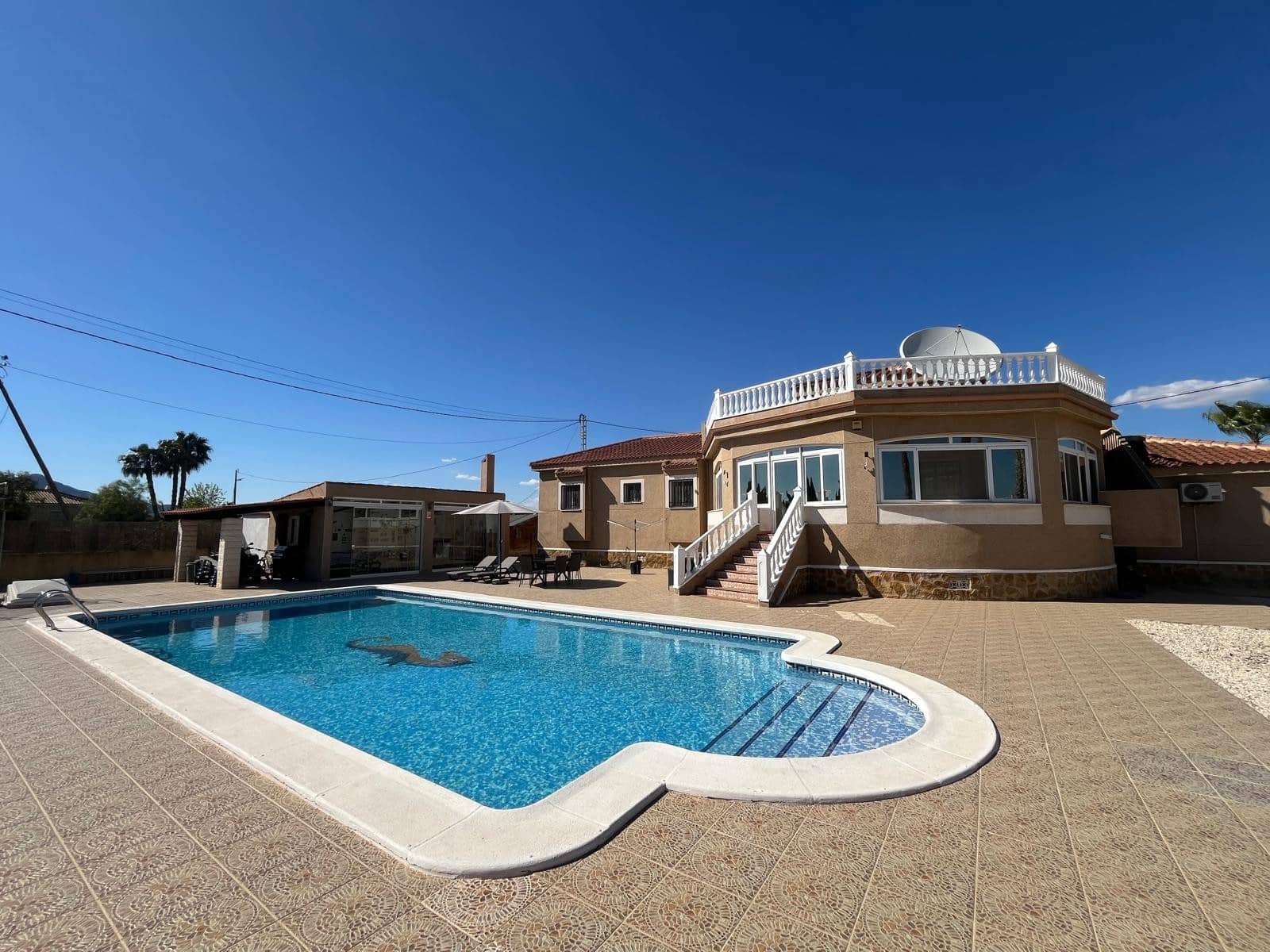 5 slaapkamer Villa te koop in Catral met zwembad - € 449.995 (Ref: 9687411)