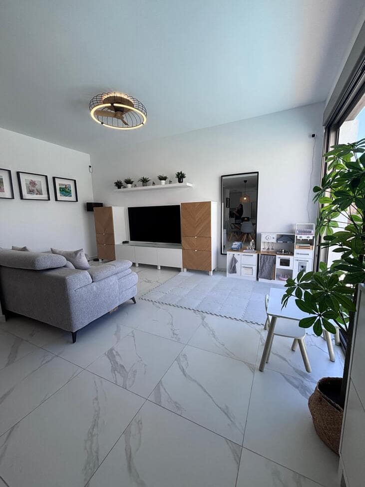 5 chambre Villa/Maison à vendre à Villamartin avec piscine - 595 000 € (Ref: 9687414)