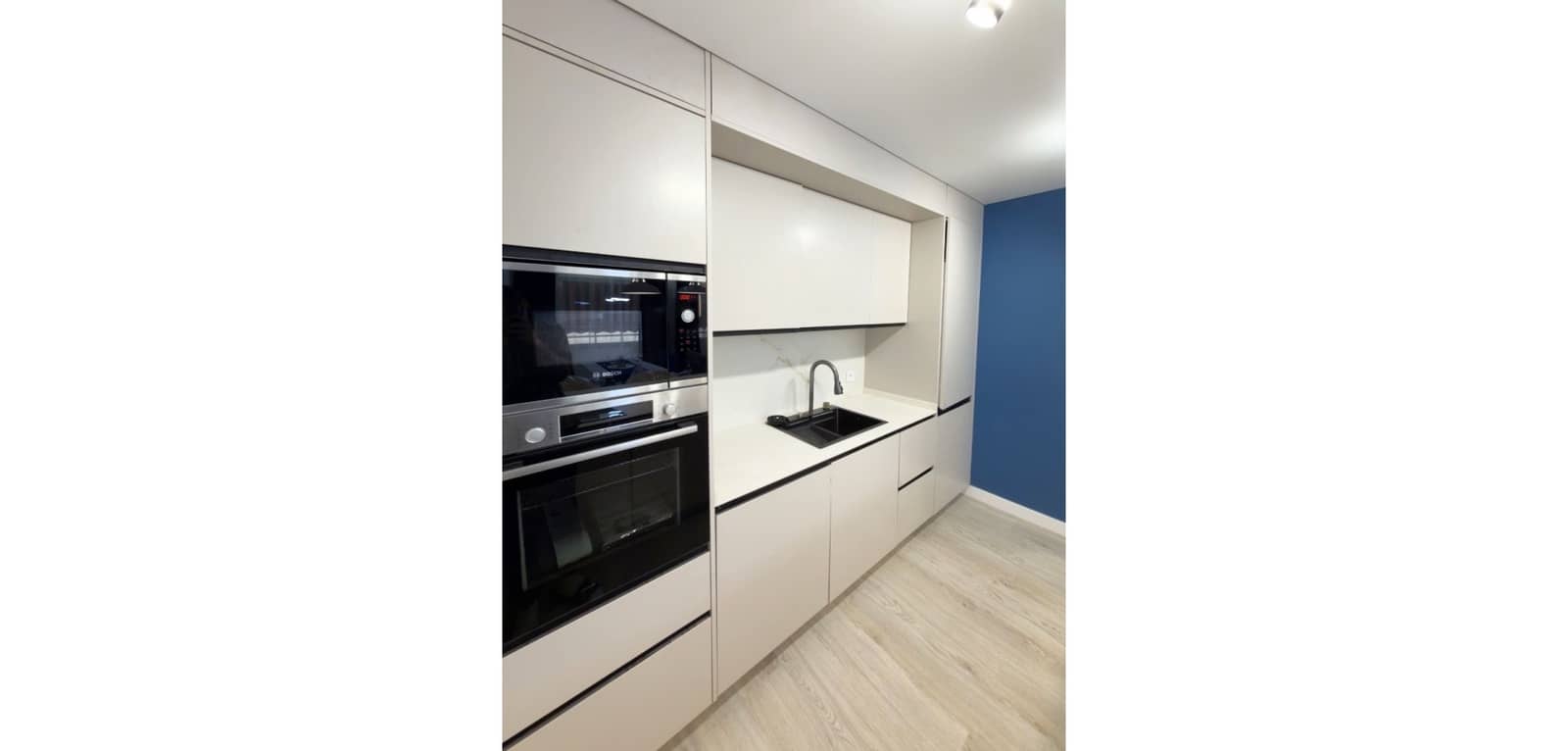 2 makuuhuone Huoneisto myytävänä paikassa Torrevieja mukana uima-altaan - 265 000 € (Ref: 9687421)