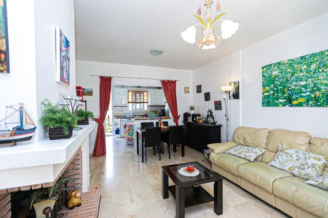 2 bedroom Apartment for sale in Playa Flamenca, Orihuela with pool - € 199,999 (Ref: 9687429)