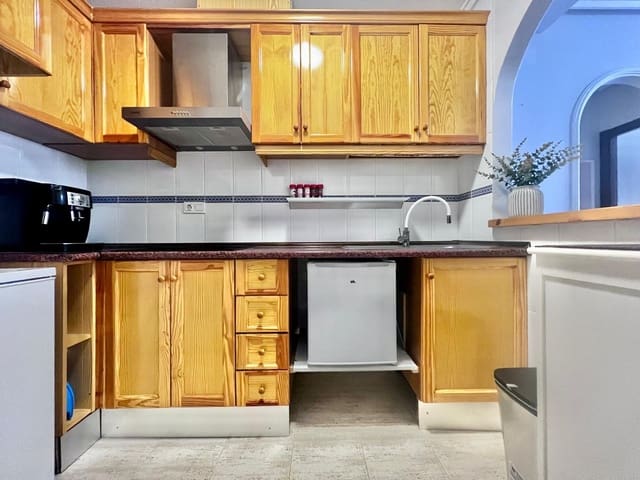 2 chambre Appartement à vendre à Playa del Acequión, Torrevieja avec piscine - 155 000 € (Ref: 9713974)