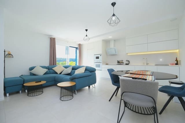 2 soveværelse Lejlighed til salg i Playa Flamenca, Orihuela med swimmingpool - € 249.995 (Ref: 9713975)