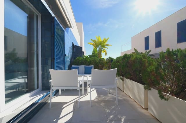 2 soveværelse Lejlighed til salg i Playa Flamenca, Orihuela med swimmingpool - € 249.995 (Ref: 9713975)