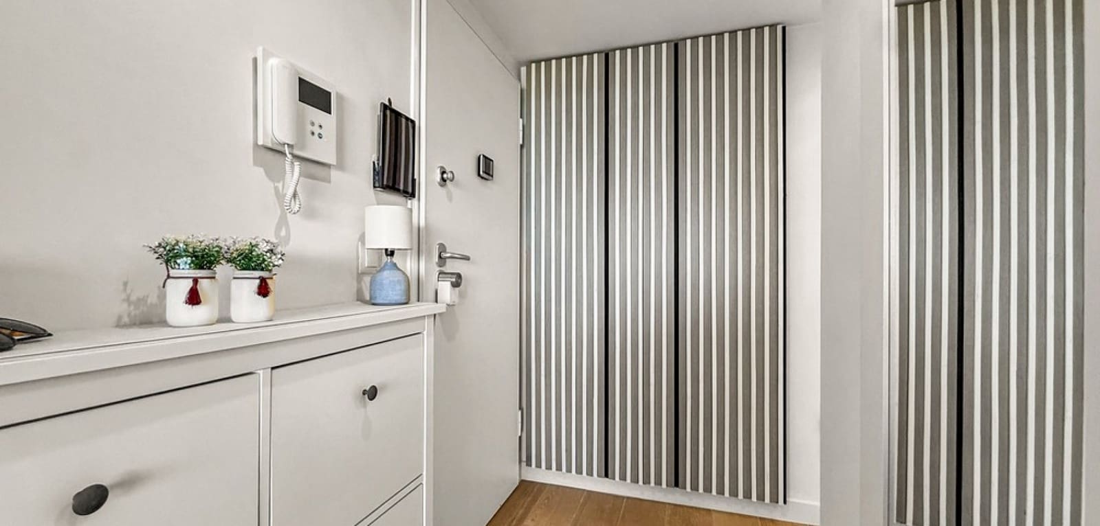 2 soveværelse Lejlighed til salg i Playa Paraiso med swimmingpool - € 320.000 (Ref: 9713983)