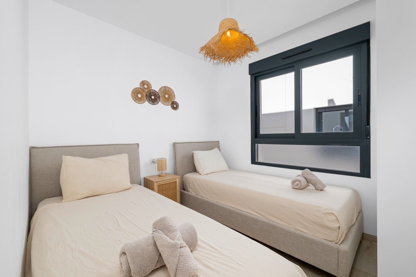 Apartamento de 2 habitaciones en San Miguel de Salinas en venta con piscina - 259.950 € (Ref: 9713988)