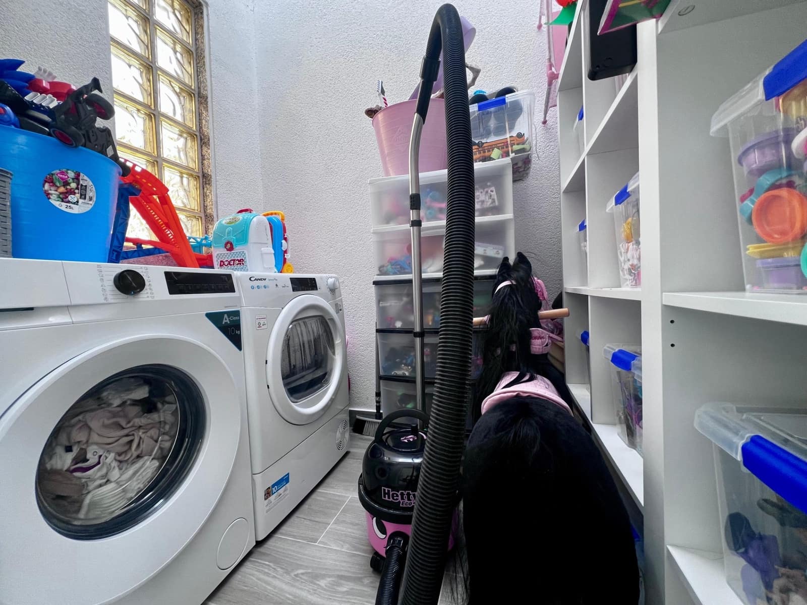 5 bedroom Villa for sale in Filipinas with pool - € 499,000 (Ref: 9713989)