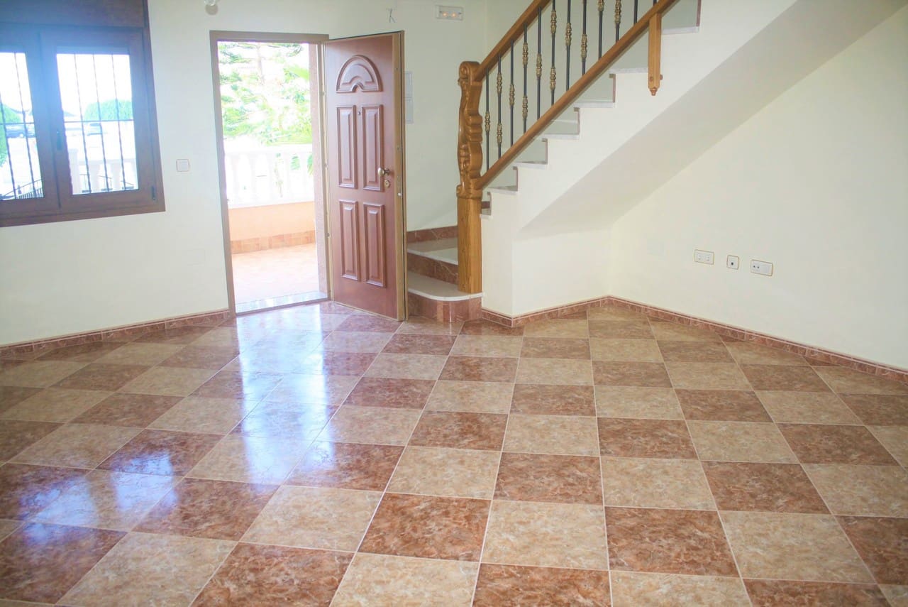 2 bedroom Townhouse for sale in Los Altos with pool - € 339,000 (Ref: 9714015)