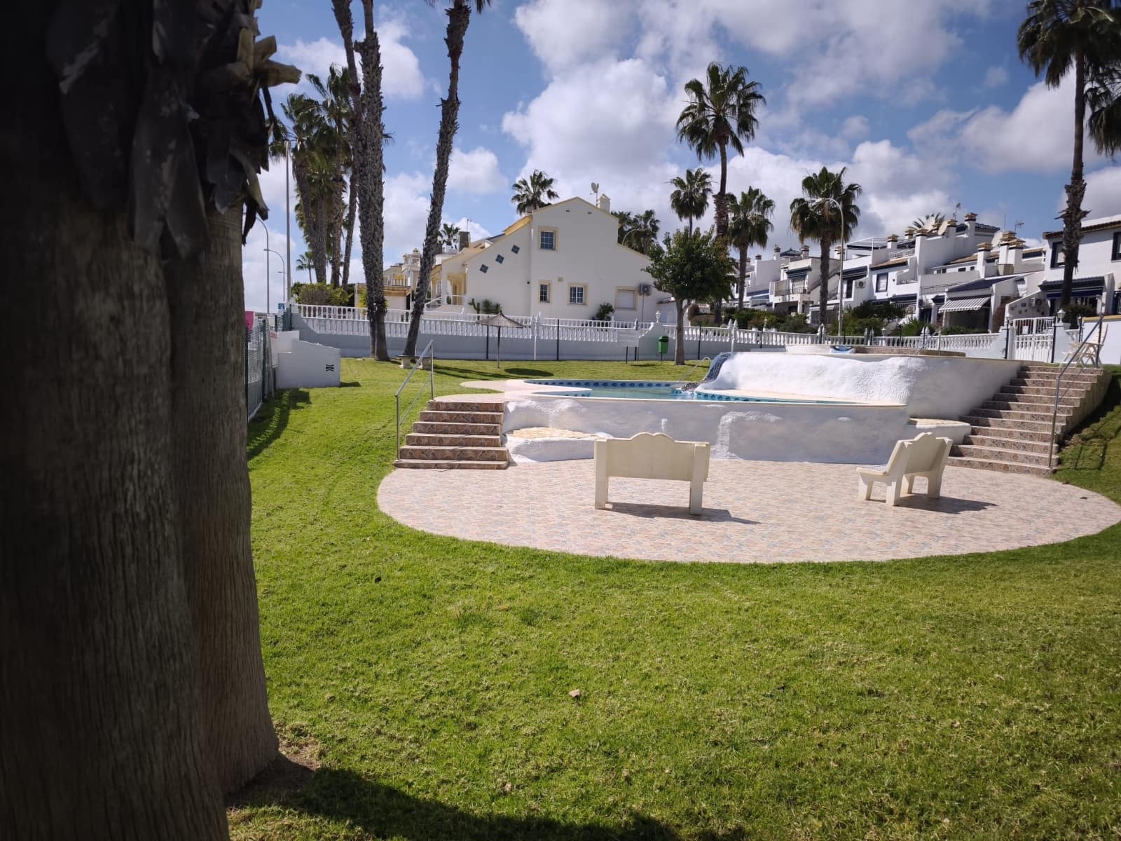 2 soveværelse Bungalow til salg i Villamartin med swimmingpool - € 229.000 (Ref: 9730736)