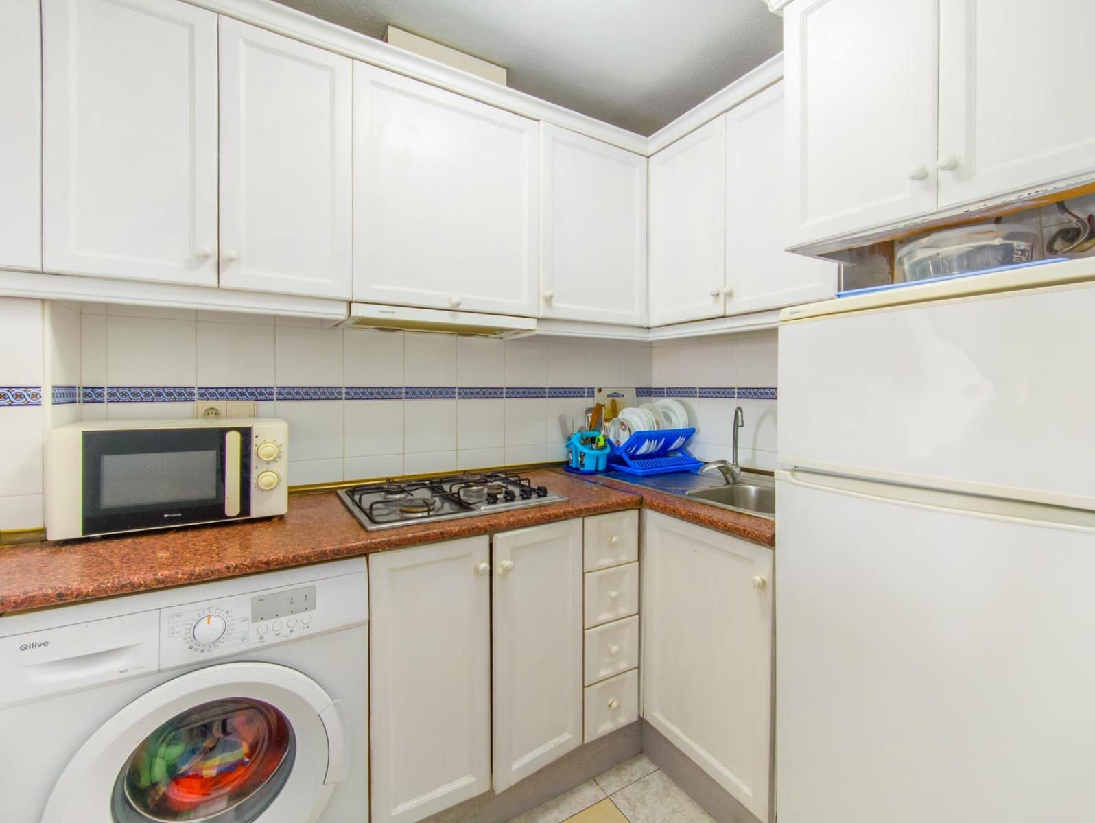 Piso de 2 habitaciones en Torrevieja en venta con piscina - 127.260 € (Ref: 9730740)