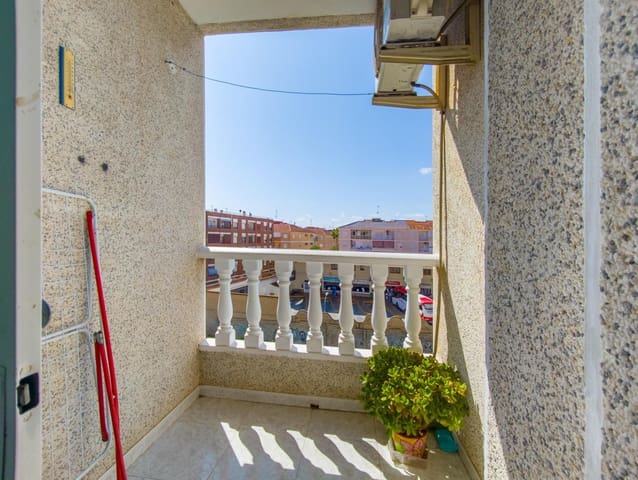 Piso de 2 habitaciones en Antonio Machado, Torrevieja en venta con piscina - 127.260 € (Ref: 9730740)