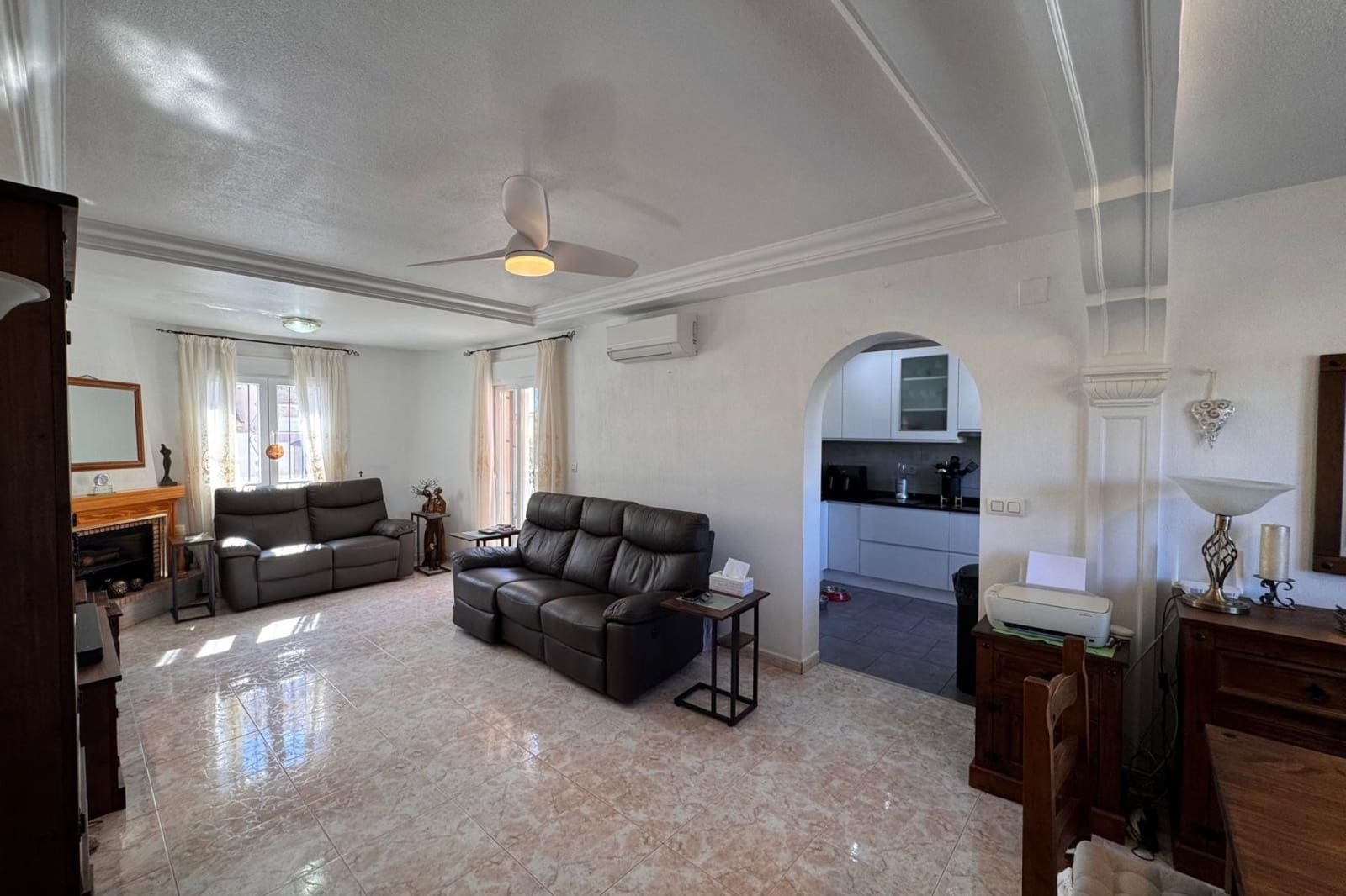 3 soveværelse Villa til salg i San Miguel de Salinas med swimmingpool - € 329.995 (Ref: 9733797)