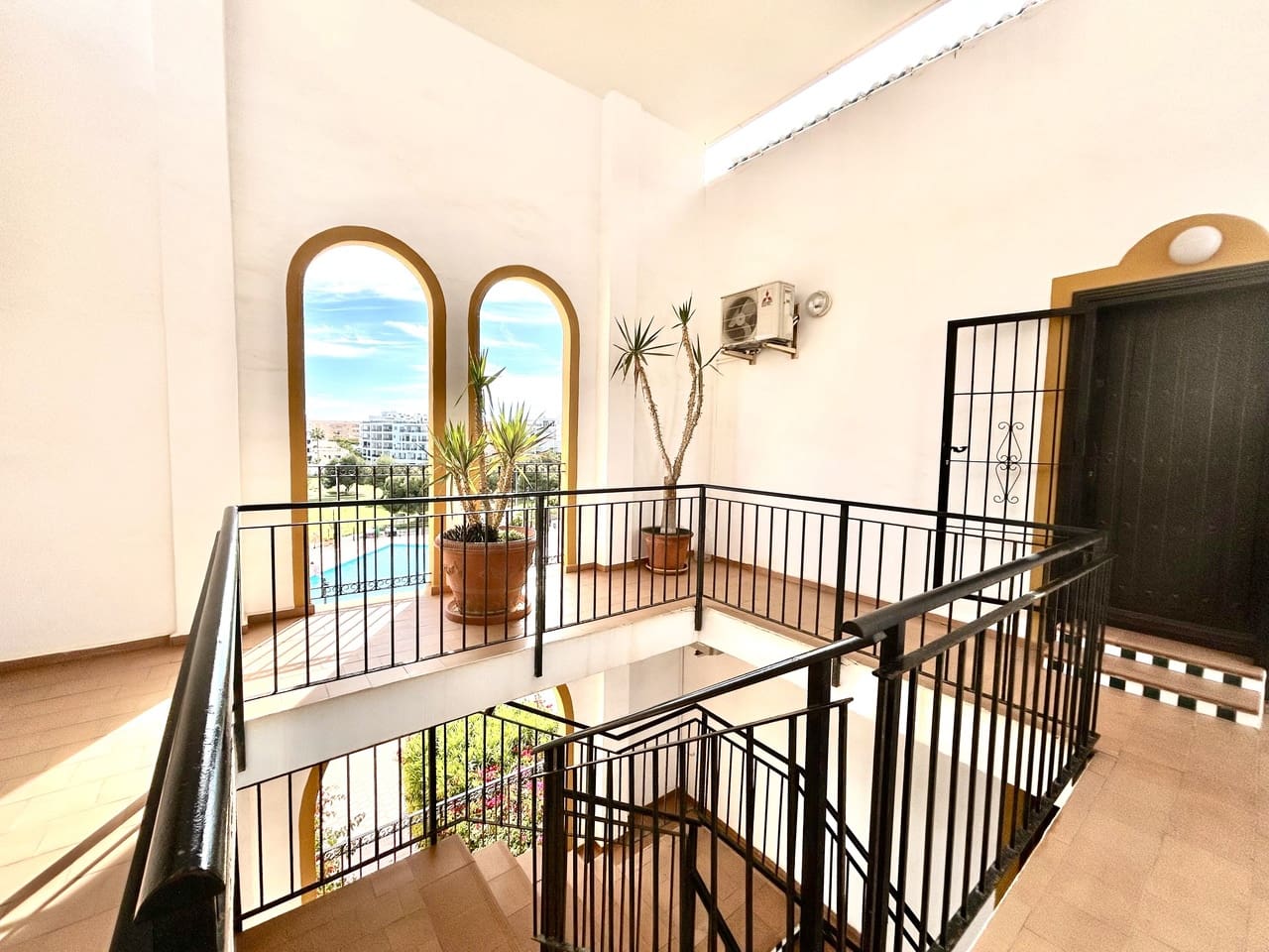 3 bedroom Penthouse for sale in La Zenia with pool - € 205,000 (Ref: 9733800)