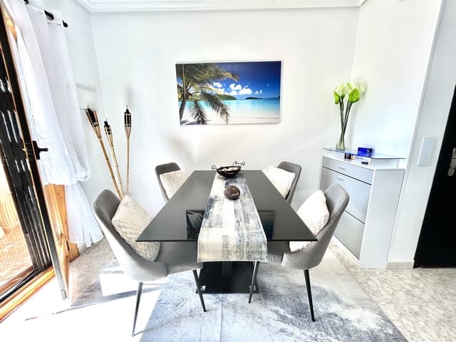 Casa de 2 habitaciones en Playa Flamenca, Orihuela en venta con piscina garaje - 259.000 € (Ref: 9749386)