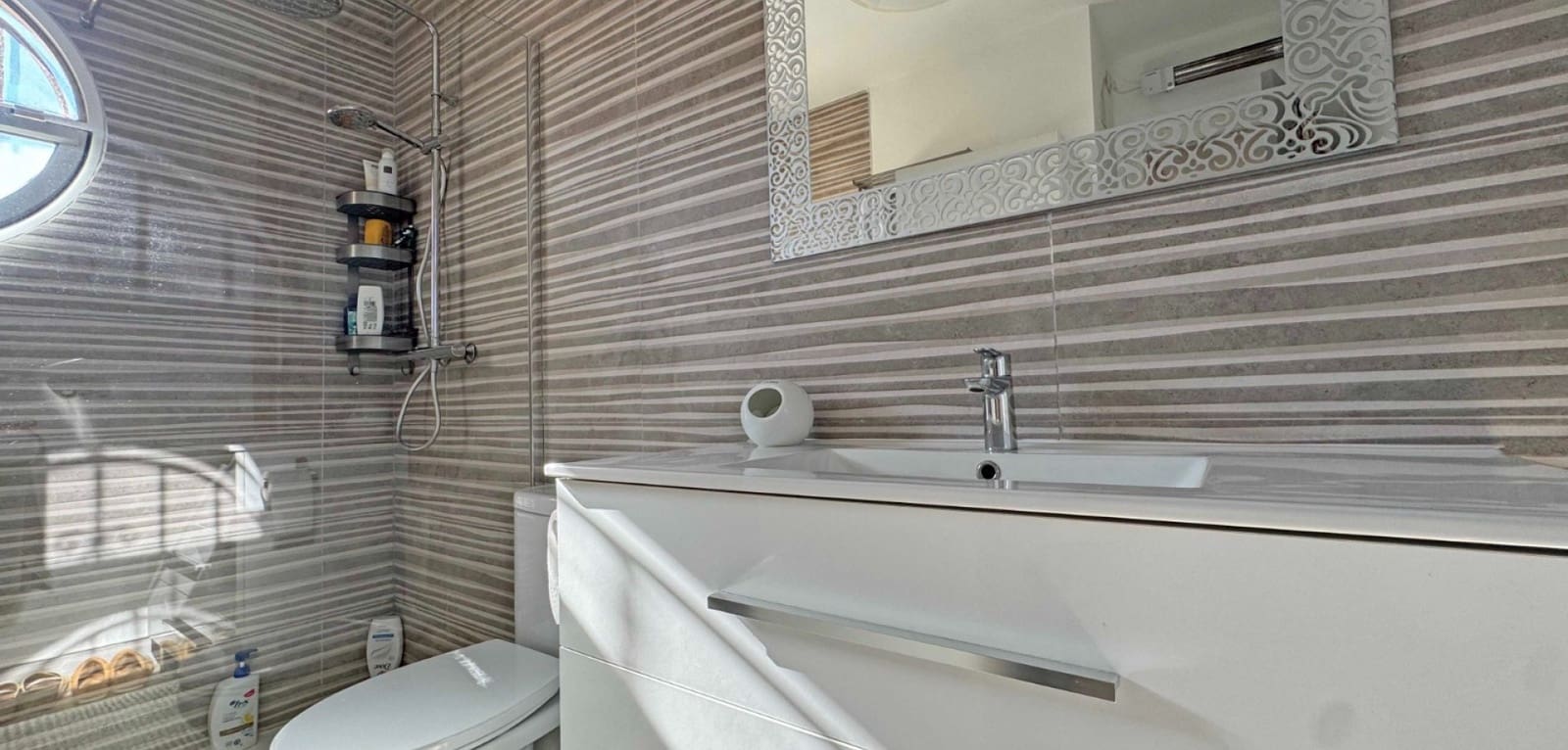 2 soveværelse Byhus til salg i Orihuela Costa med swimmingpool - € 289.900 (Ref: 9749396)