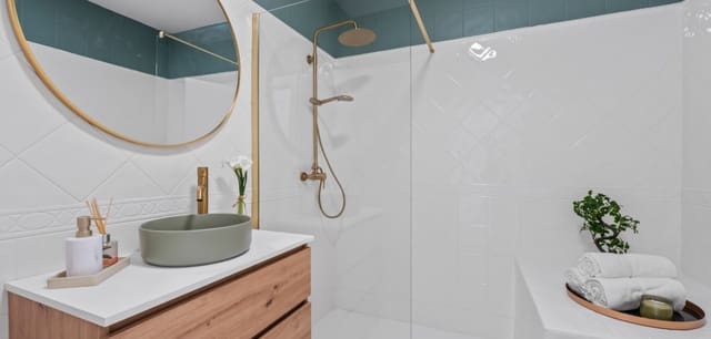 Casa de 2 habitaciones en La Florida, Orihuela en venta con piscina - 205.000 € (Ref: 9749397)