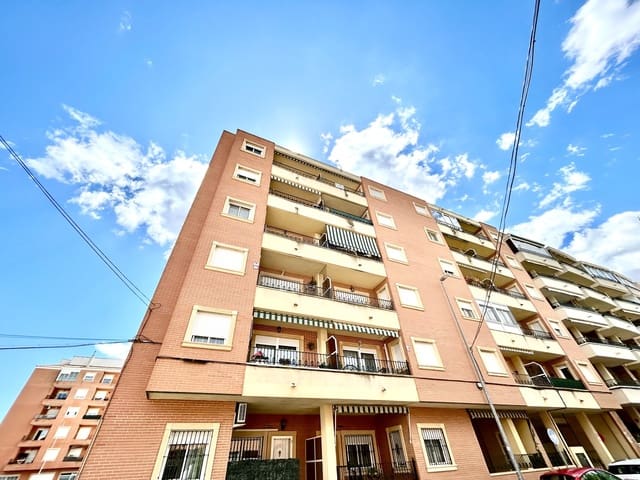 4 soveværelse Lejlighed til salg i Almoradí med swimmingpool garage - € 159.000 (Ref: 9778470)