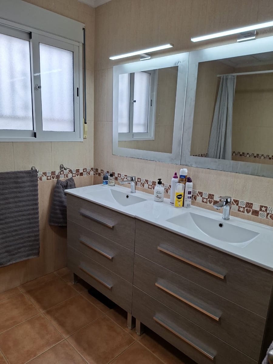 5 sypialnia Willa na sprzedaż w Catral z basenem - 449 995 € (Ref: 9778929)