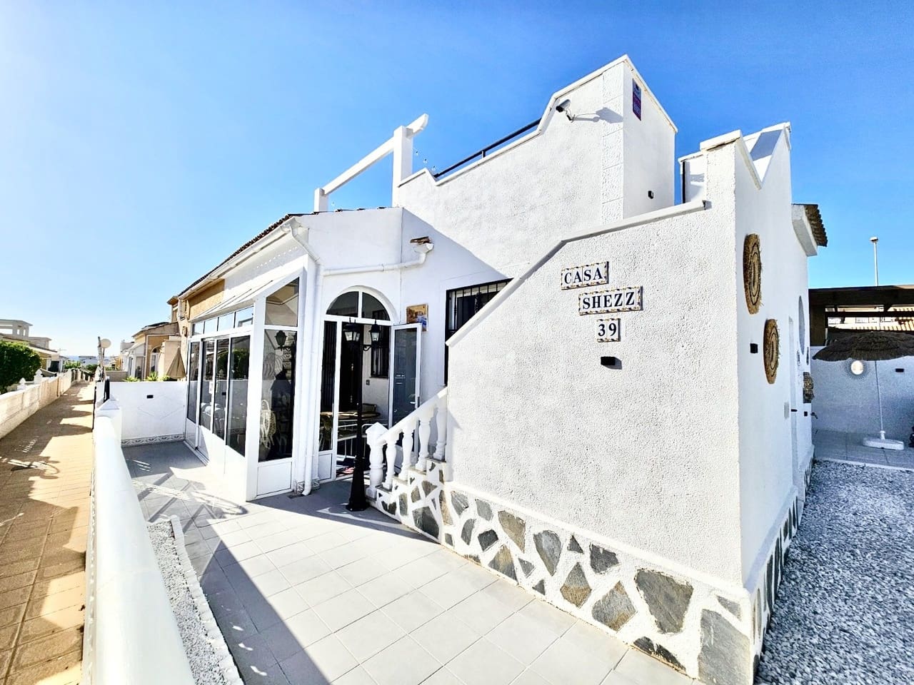 Casa de 2 habitaciones en Orihuela Costa en venta con piscina garaje - 209.999 € (Ref: 9785076)