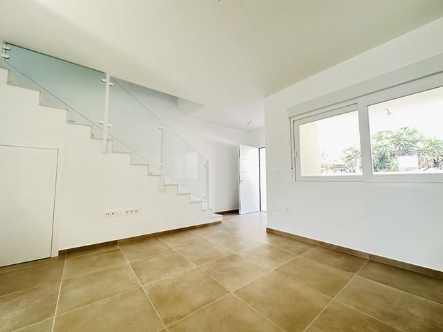 3 soveværelse Villa til salg i Pilar de la Horadada ciudad, Pilar de la Horadada med swimmingpool garage - € 265.000 (Ref: 9785093)