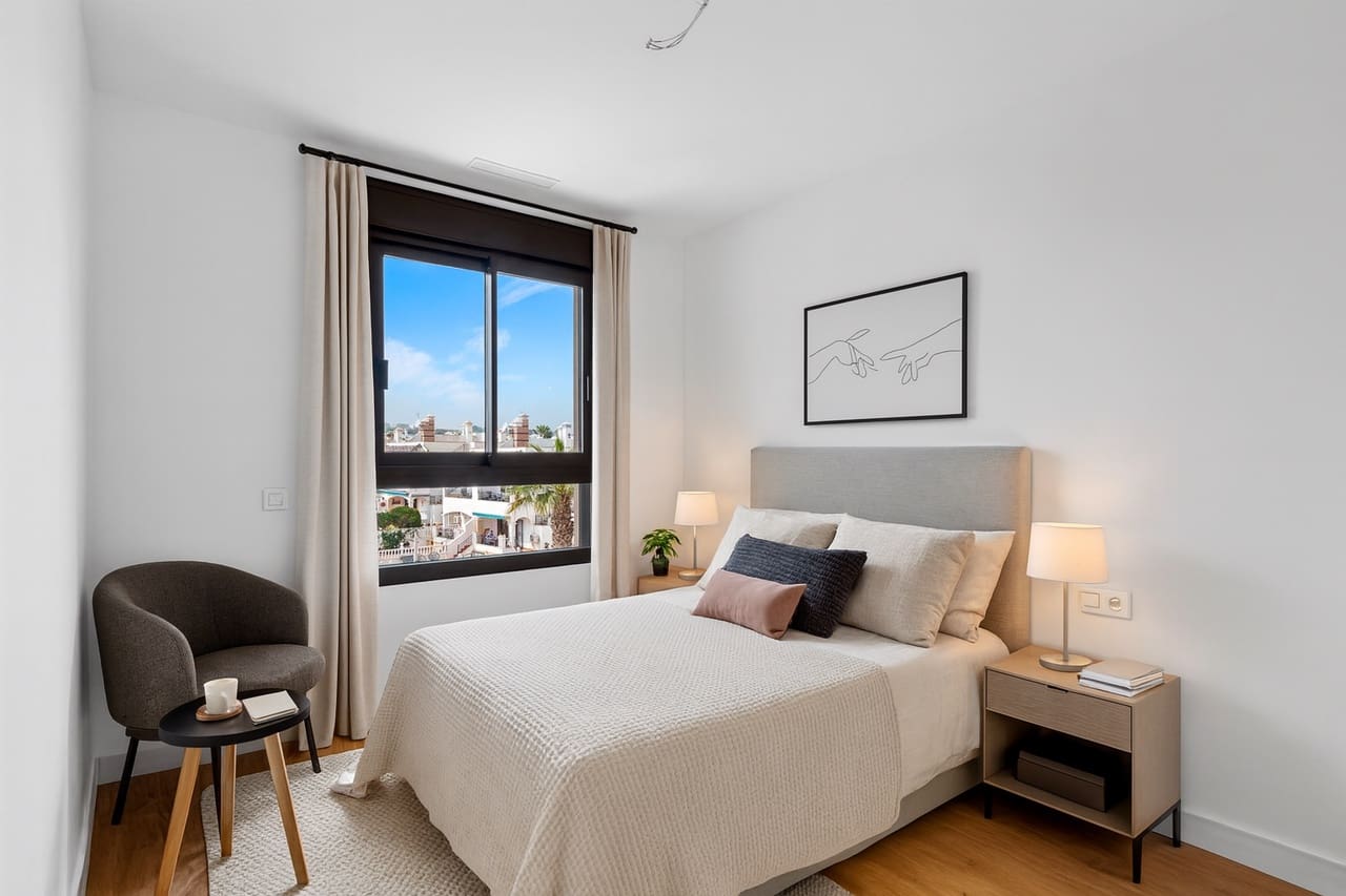 2 soverom Penthouse til salgs i Villamartin med svømmebasseng garasje - € 339 900 (Ref: 9785095)