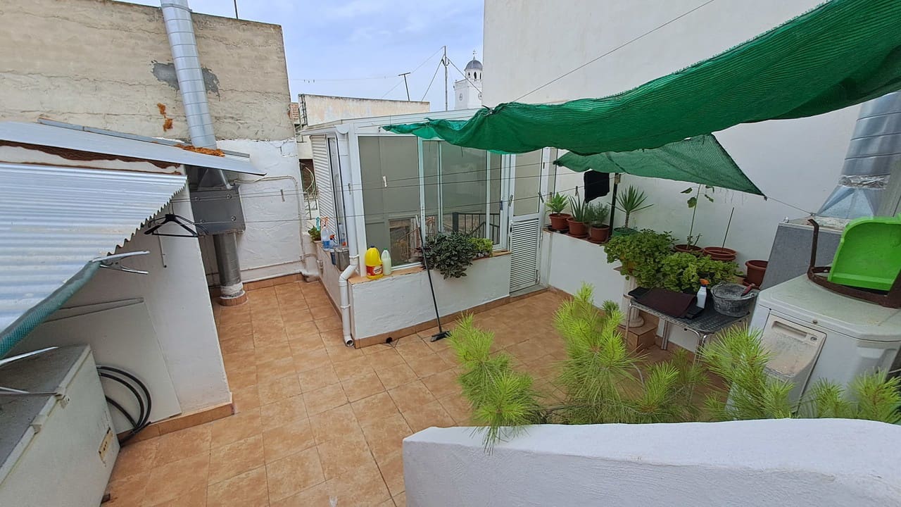 3 bedroom Townhouse for sale in Benijofar with pool - € 349,950 (Ref: 9785097)