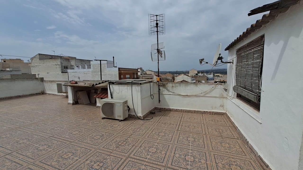 3 bedroom Townhouse for sale in Benijofar with pool - € 349,950 (Ref: 9785097)