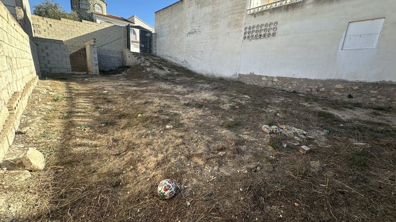 Area Edificabile in vendita in Benijofar - 96.000 € (Rif: 9785102)