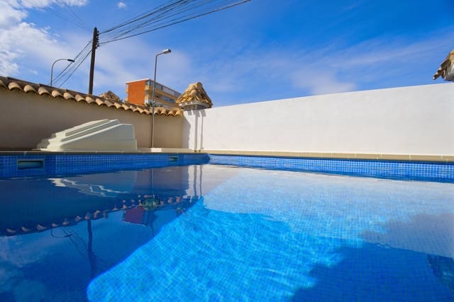 3 soverom Villa til salgs i Torreblanca, Torrevieja med svømmebasseng - € 449 000 (Ref: 9827568)