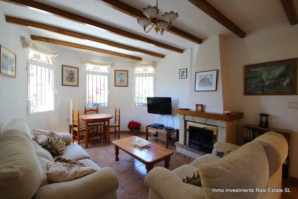 4 sypialnia Willa na sprzedaż w Villamartin z basenem - 345 000 € (Ref: 9827572)