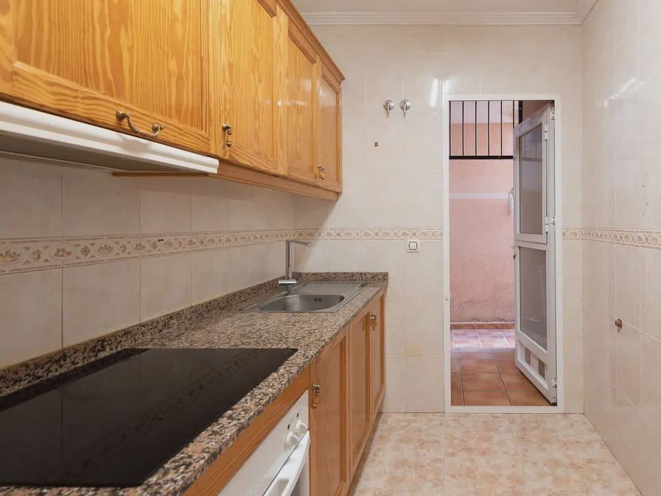 2 Zimmer Apartment zu verkaufen in Orihuela Costa mit Pool - 159.900 € (Ref: 9827576)