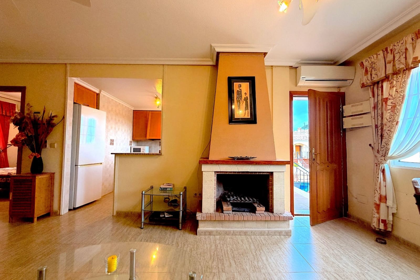 3 soverom Kjedet enebolig til salgs i Algorfa med svømmebasseng - € 249 995 (Ref: 9827578)