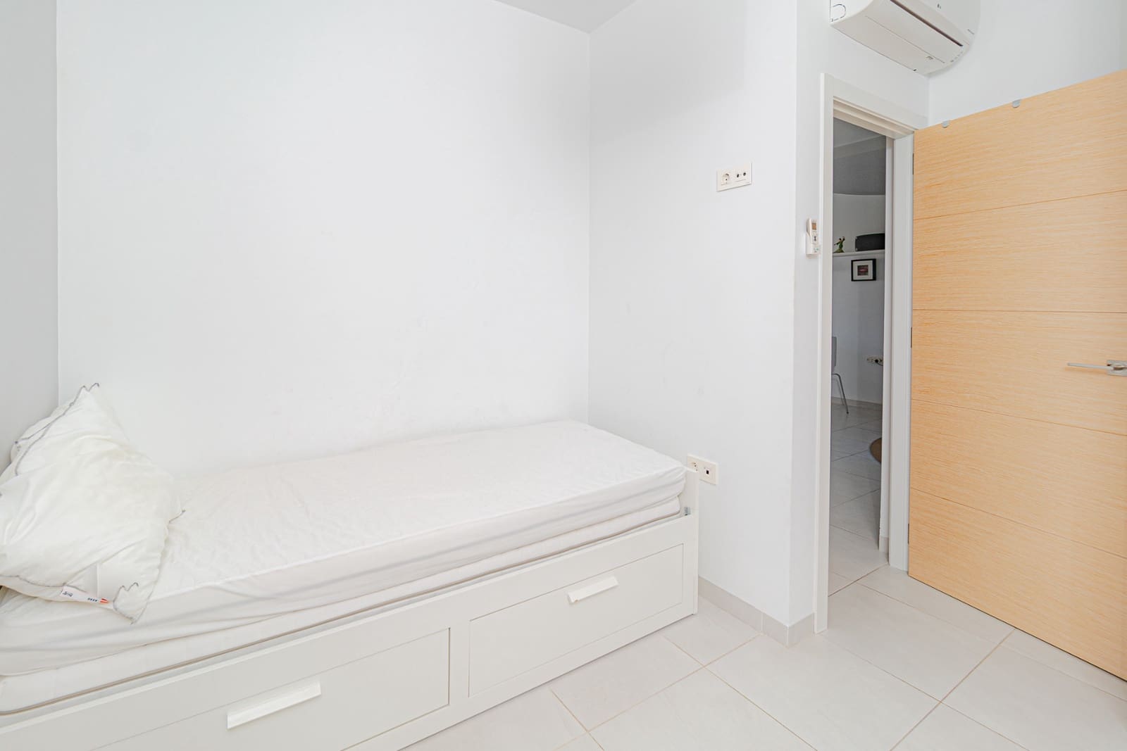 2 makuuhuone Huoneisto myytävänä paikassa La Zenia mukana uima-altaan - 249 900 € (Ref: 9827588)