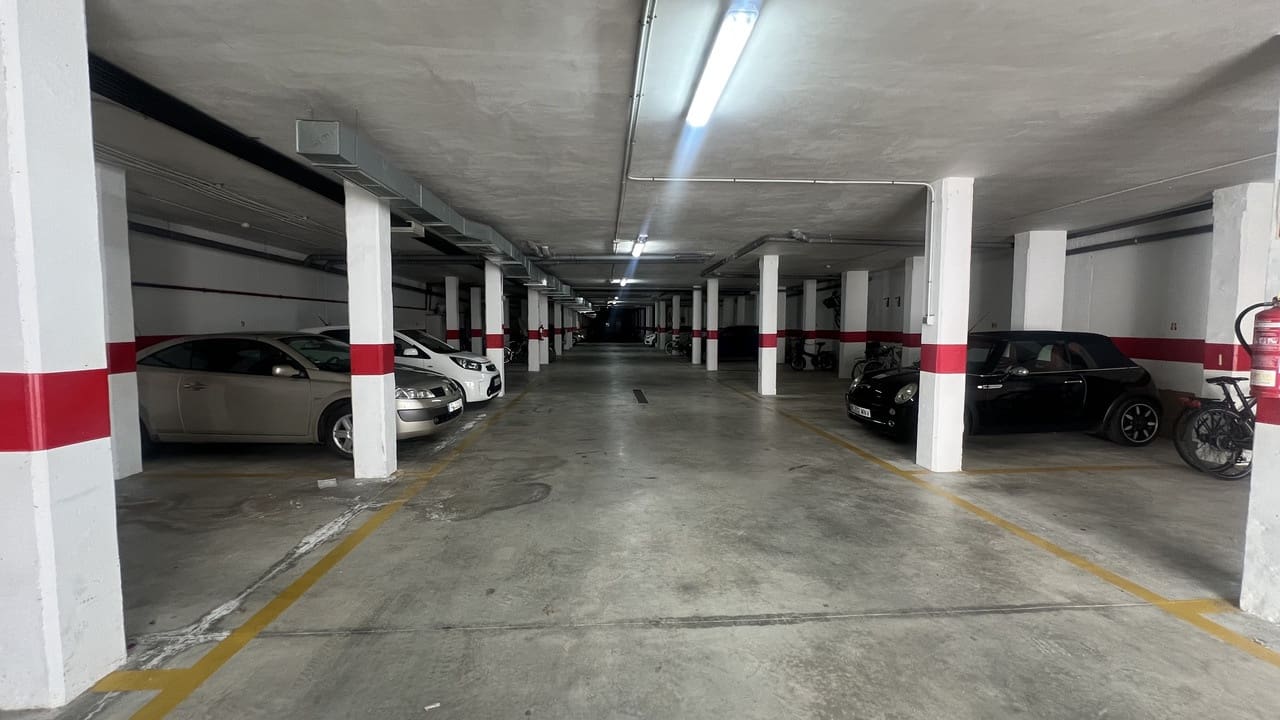 2 makuuhuone Huoneisto myytävänä paikassa La Zenia mukana uima-altaan 
autotalli - 275 000 € (Ref: 9827591)