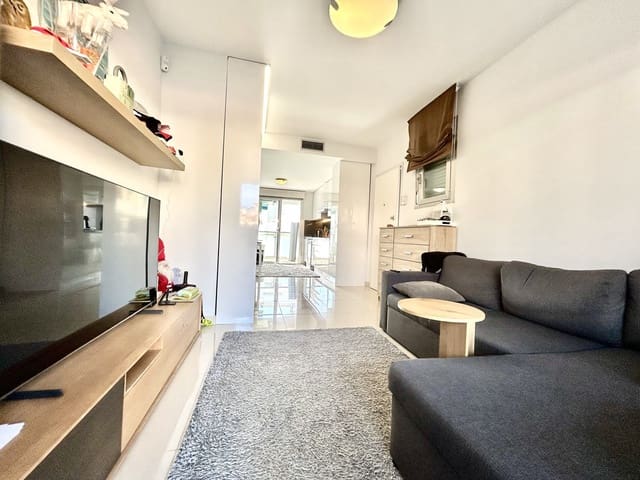 2 makuuhuone Huoneisto myytävänä paikassa Punta Prima, Orihuela mukana uima-altaan 
autotalli - 240 000 € (Ref: 9827592)