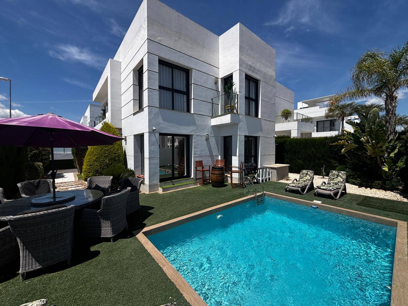 4 sovrum Villa till salu i Ciudad Quesada med pool - 549 000 € (Ref: 9847898)
