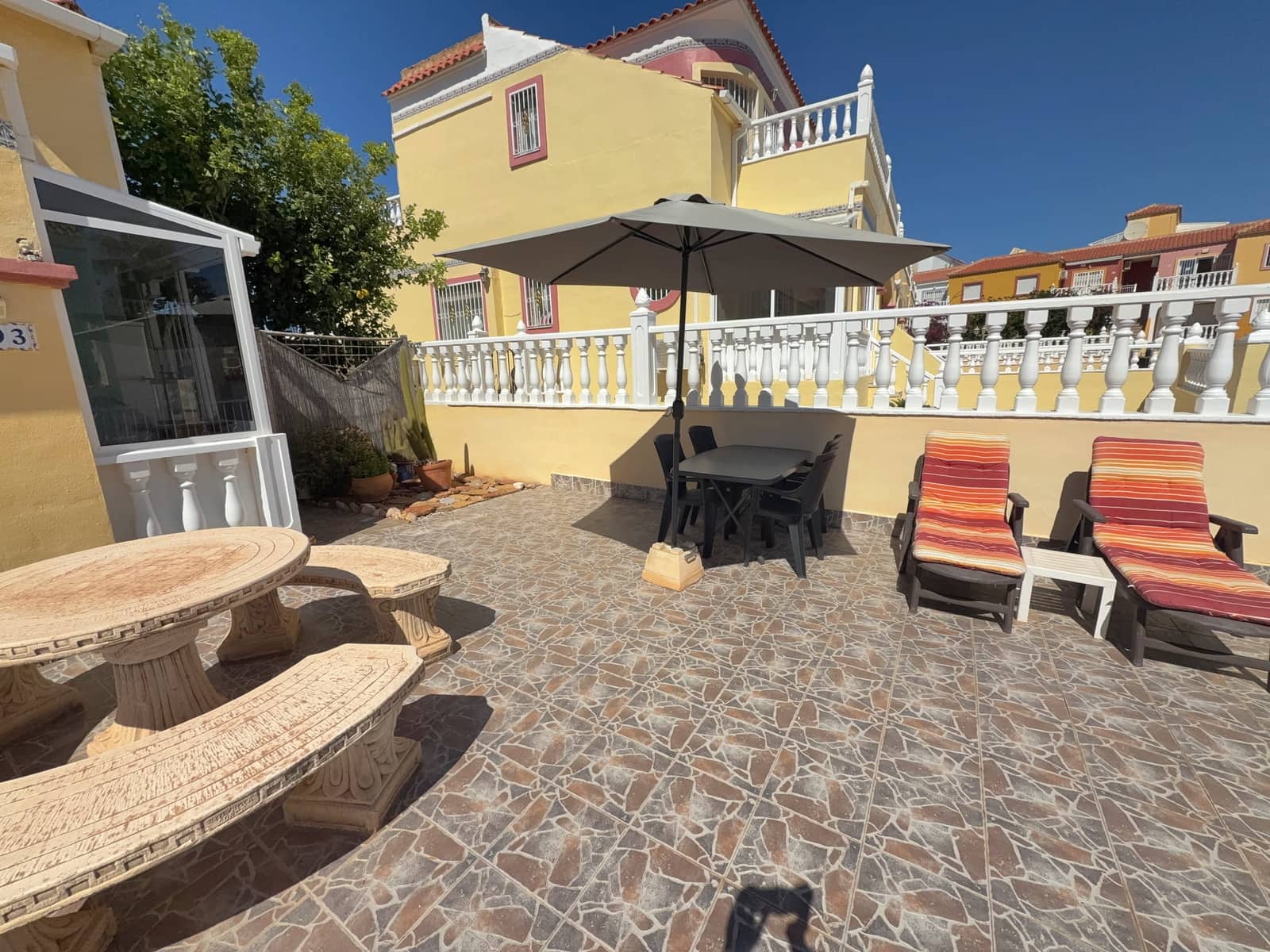 2 slaapkamer Halfvrijstaande villa te koop in Cabo Roig met zwembad - € 199.950 (Ref: 9852170)