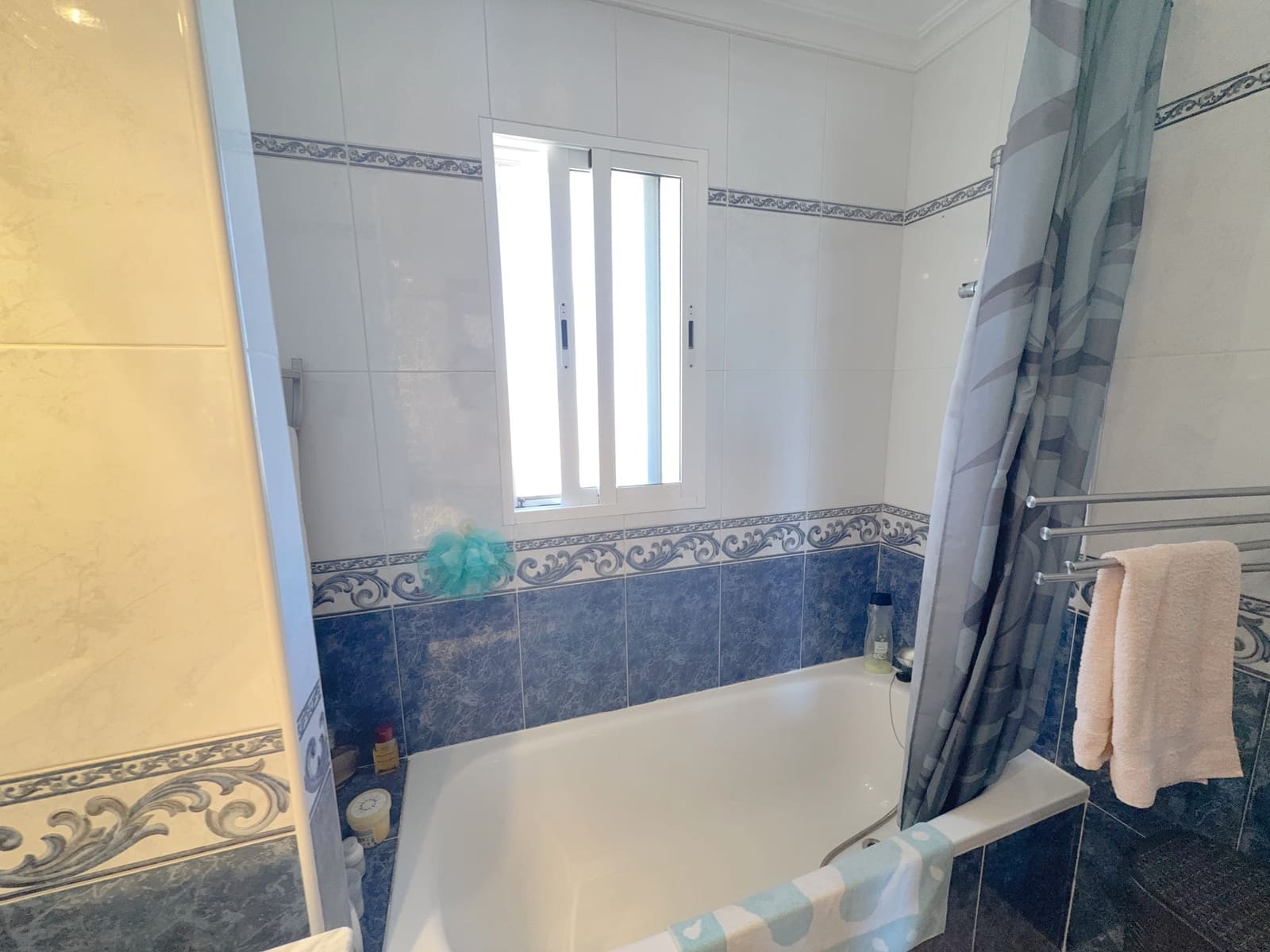2 slaapkamer Halfvrijstaande villa te koop in Cabo Roig met zwembad - € 199.950 (Ref: 9852170)