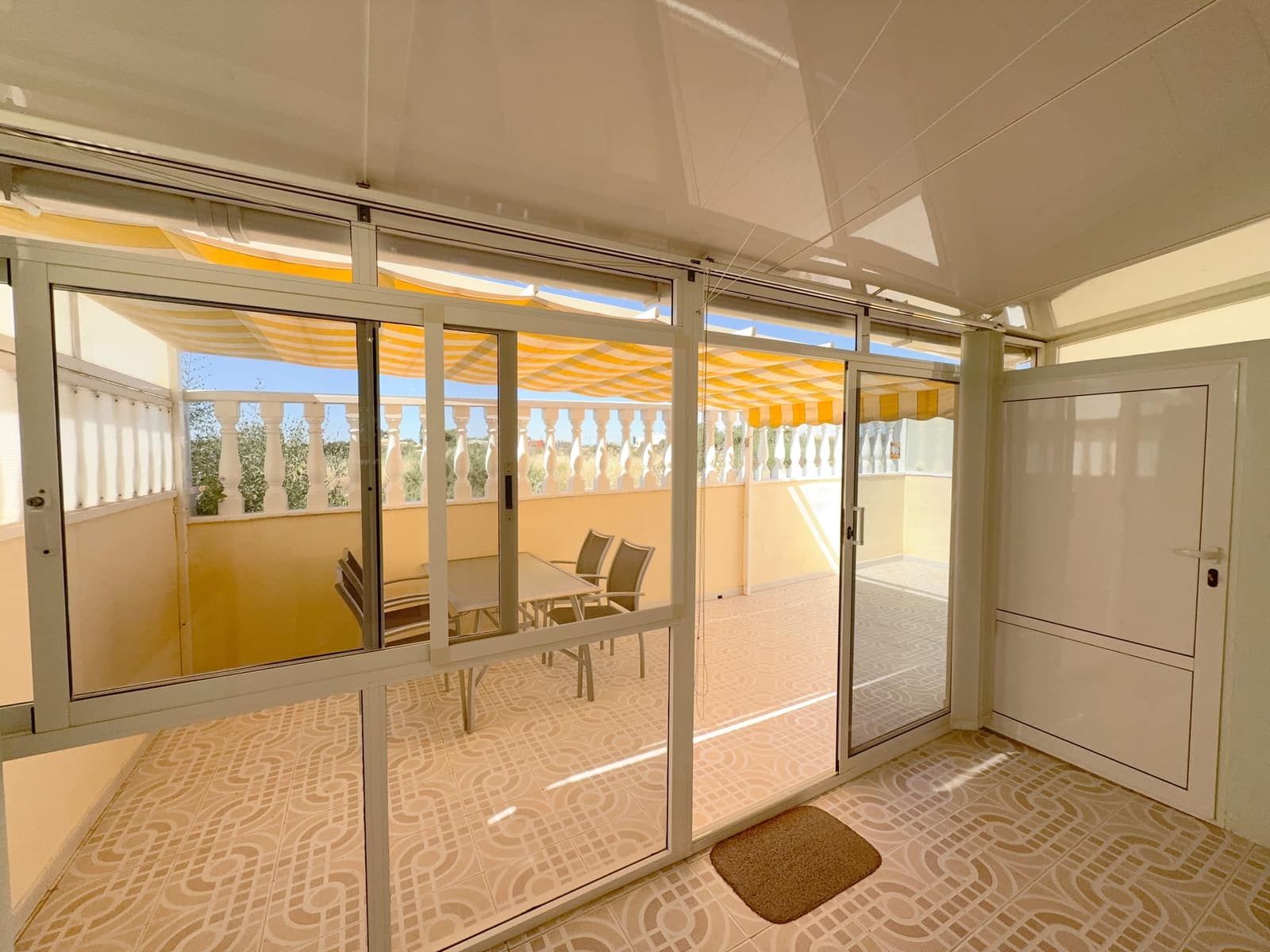 2 slaapkamer Halfvrijstaande villa te koop in Cabo Roig met zwembad - € 199.950 (Ref: 9852170)