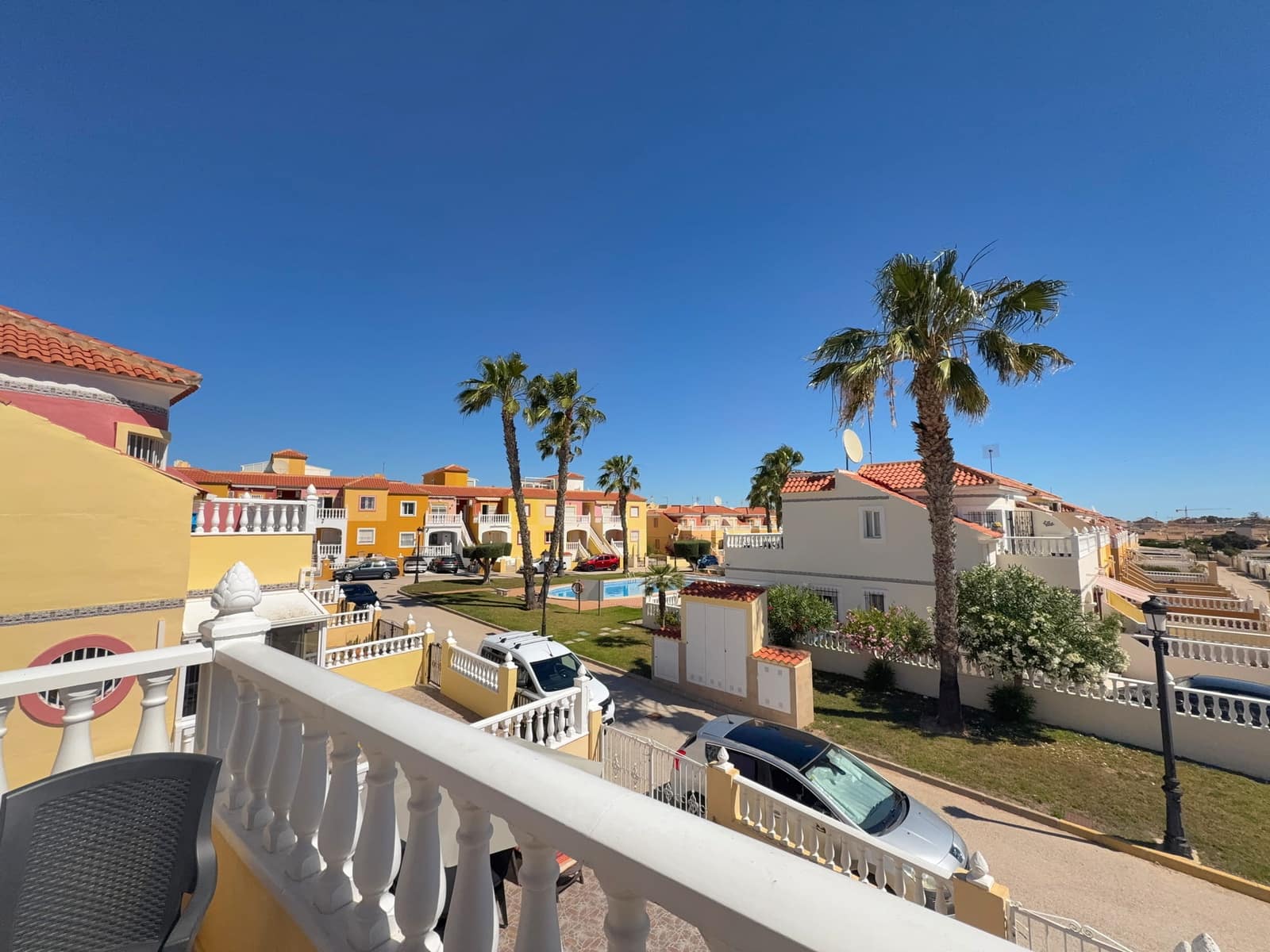 2 slaapkamer Halfvrijstaande villa te koop in Cabo Roig met zwembad - € 199.950 (Ref: 9852170)