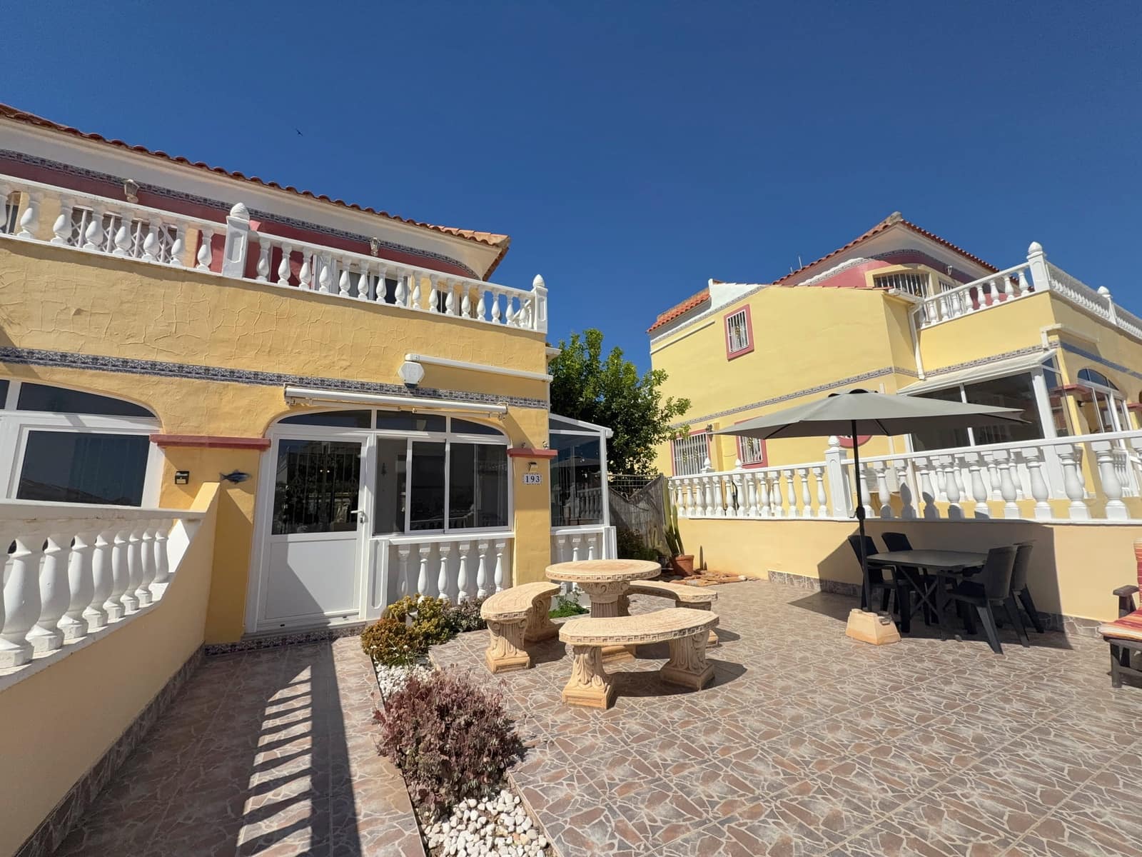 2 slaapkamer Halfvrijstaande villa te koop in Cabo Roig met zwembad - € 199.950 (Ref: 9852170)