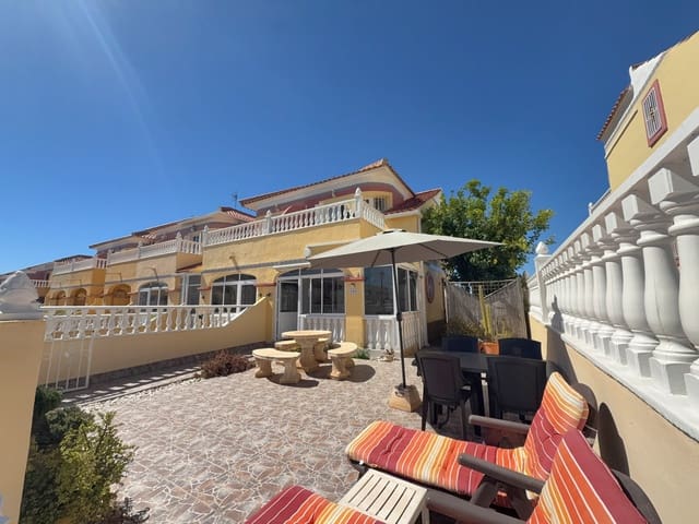 Pareado de 2 habitaciones en Cabo Roig, Orihuela en venta con piscina - 199.950 € (Ref: 9852170)