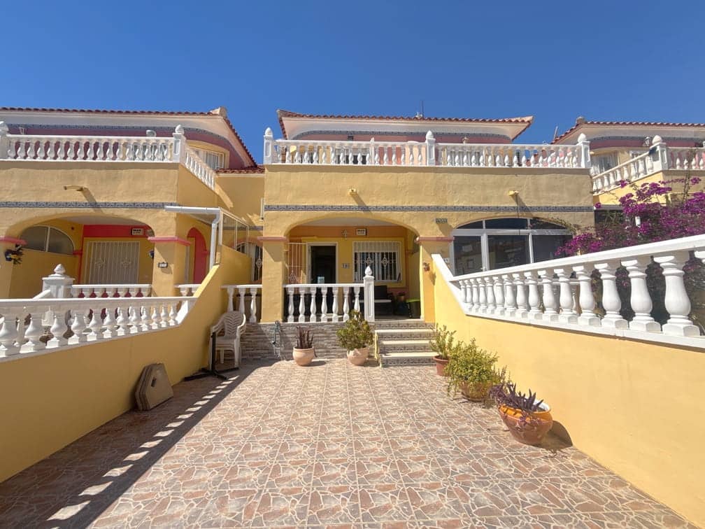 3 bedroom Townhouse for sale in La Regia with pool - € 234,950 (Ref: 9854460)