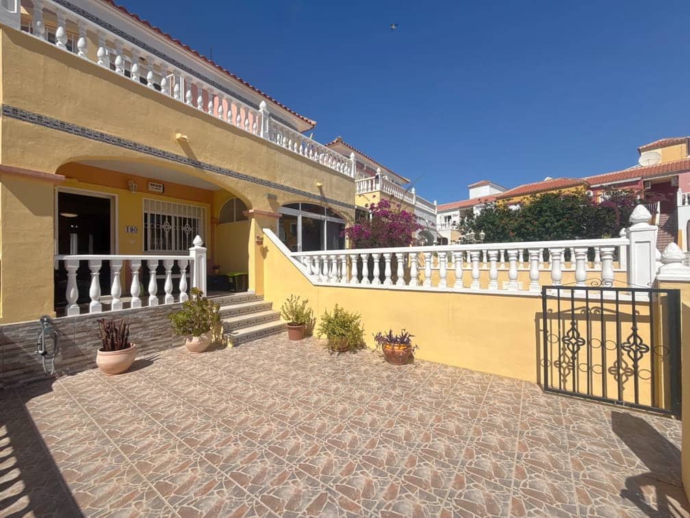 3 bedroom Townhouse for sale in La Regia with pool - € 234,950 (Ref: 9854460)
