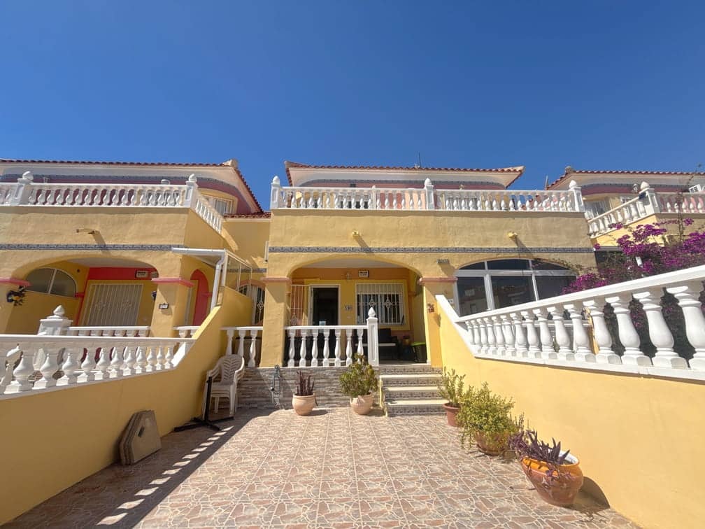 3 bedroom Townhouse for sale in La Regia with pool - € 234,950 (Ref: 9854460)